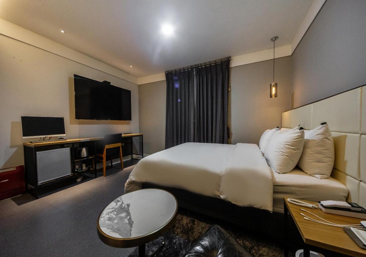 West In Hotel Yeosu Exterior photo