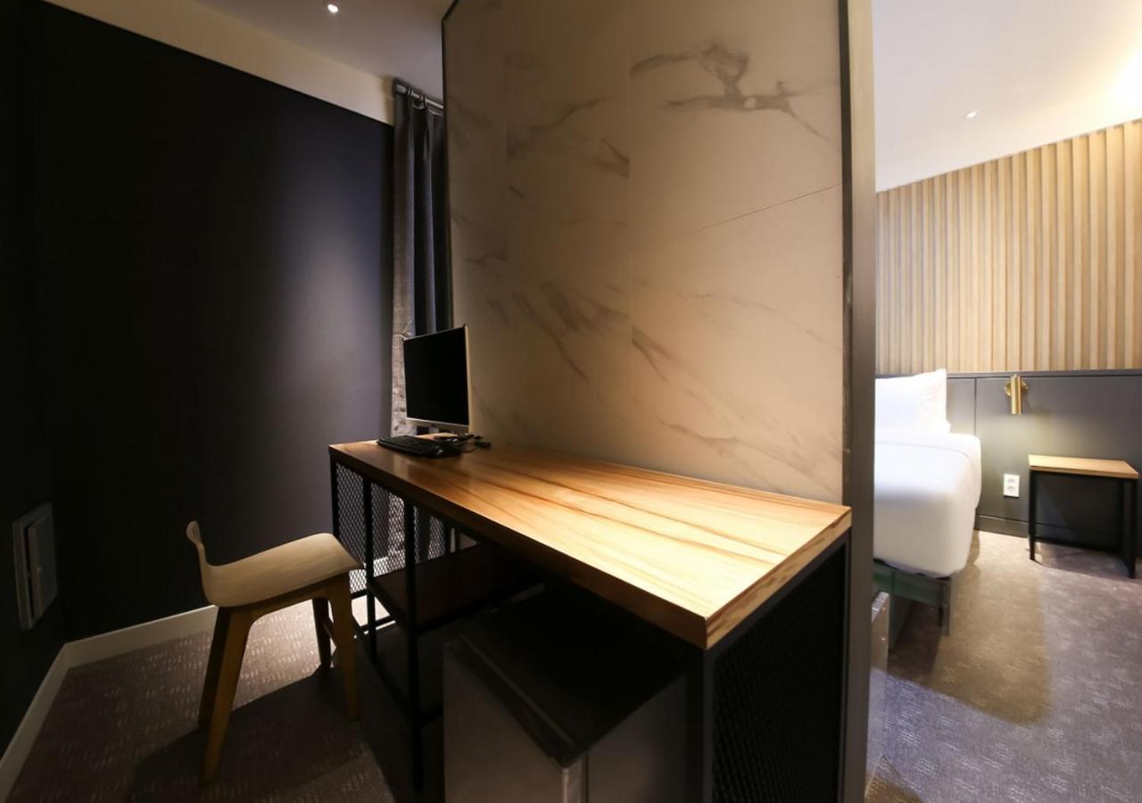 West In Hotel Yeosu Exterior photo